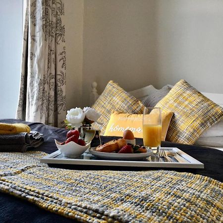 Cosy 2 Bedroom Central Apartment - Free Parking, Free Wifi Aberdeen Eksteriør billede